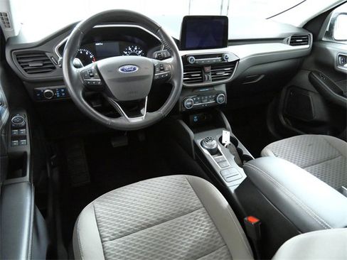 Certified 2021 Ford Escape SE w/ Convenience Package image 4