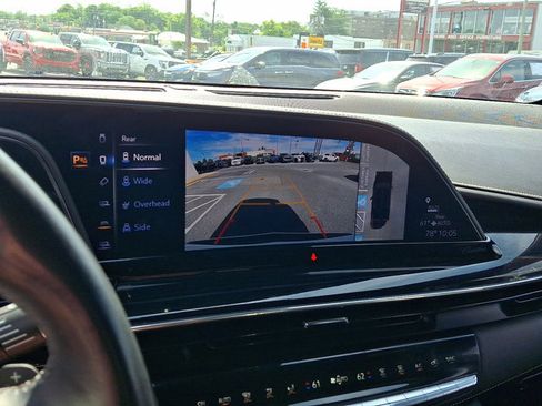 Used 2023 Cadillac Escalade Sport w/ LPO, ONYX Package AWD/4WD image 22