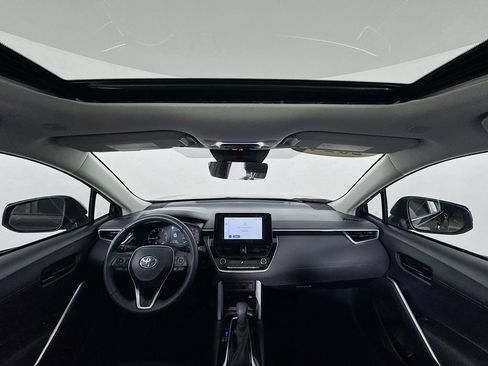 Used 2024 Toyota Corolla Cross LE image 41