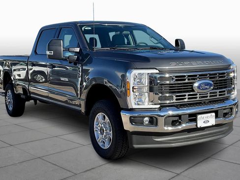New 2026 Ford F350 XLT w/ 360-Degree Camera Package image 2
