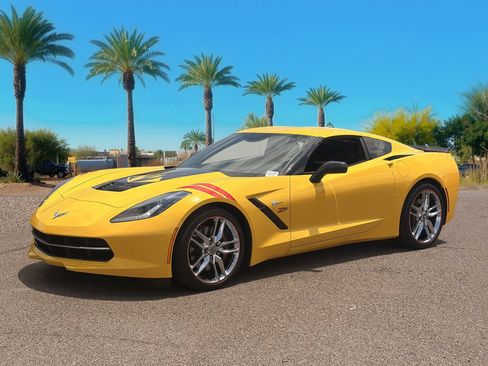 Used 2015 Chevrolet Corvette Stingray Coupe w/ 2LT Preferred Equipment Group RWD image 31