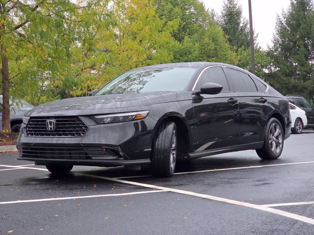 Certified 2024 Honda Accord EX image 18