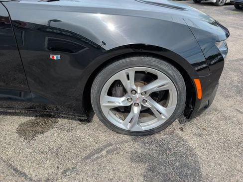 Used 2016 Chevrolet Camaro SS RWD image 13