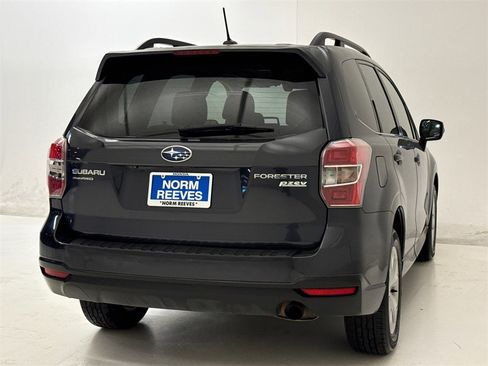 Used 2014 Subaru Forester 2.5i Touring image 10