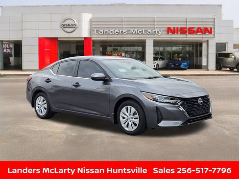 Used 2025 Nissan Sentra S FWD image 1
