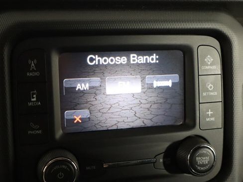 Used 2018 Jeep Wrangler Unlimited Sport S AWD/4WD image 30