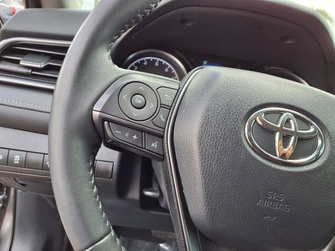 Used 2024 Toyota Camry SE FWD image 18