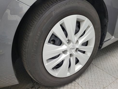 Used 2023 Nissan Sentra S image 31