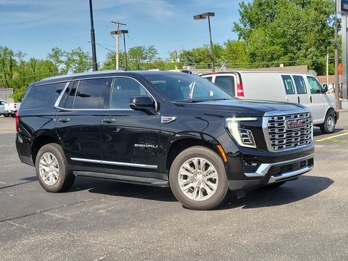 Used 2025 GMC Yukon Denali AWD/4WD image 31