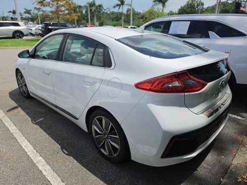 Used 2018 Hyundai Ioniq Limited w/ Limited Ultimate Package 03 FWD image 4