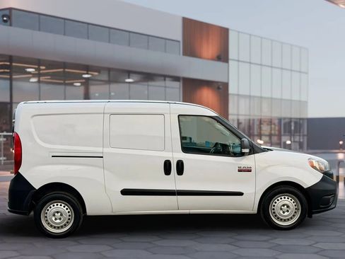 Used 2018 RAM ProMaster City Tradesman FWD image 12