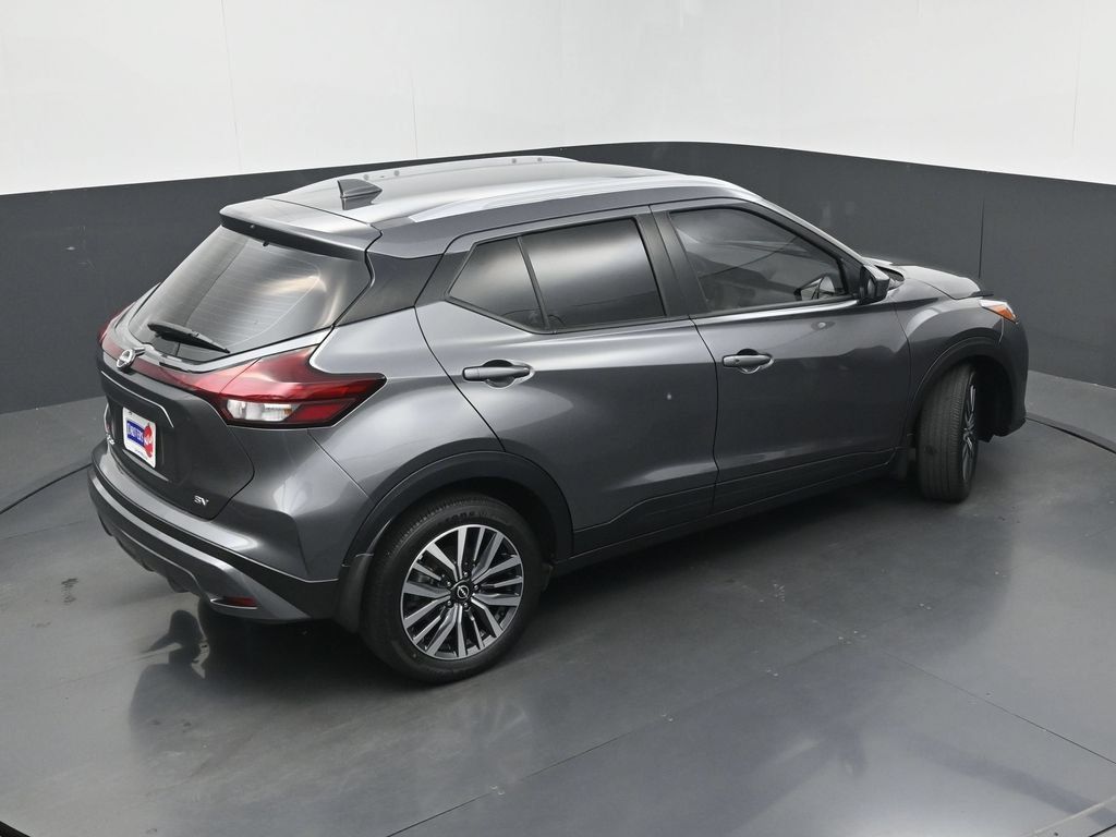 Used 2023 Nissan Kicks SV FWD image 31