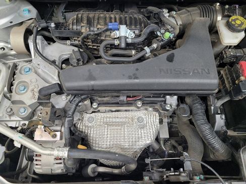 Used 2018 Nissan Rogue S image 30