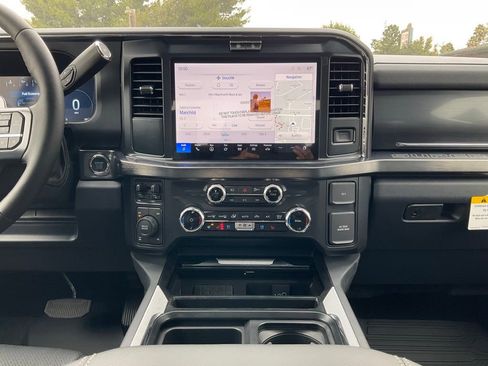 Certified 2025 Ford F350 Lariat w/ Black Appearance Package image 68