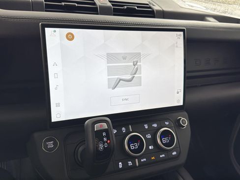 New 2026 Land Rover Defender 110 S image 15