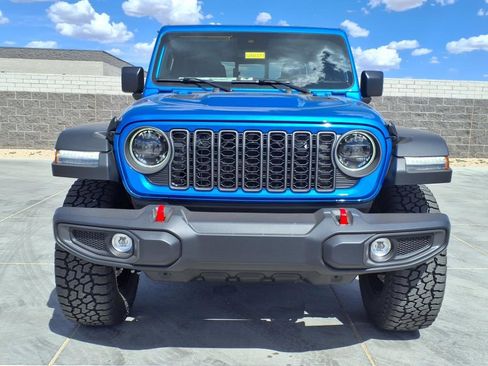 New 2025 Jeep Gladiator Rubicon image 2