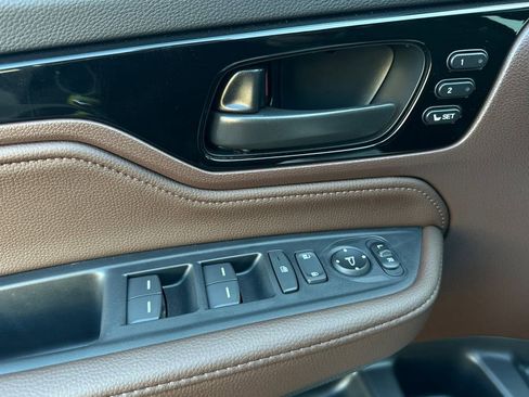 New 2026 Honda Odyssey Touring image 10
