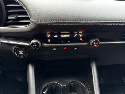 Used 2020 MAZDA MAZDA3 Select Package image 26