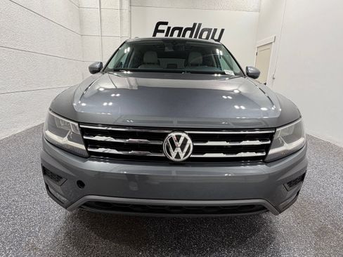Used 2018 Volkswagen Tiguan SEL FWD image 10