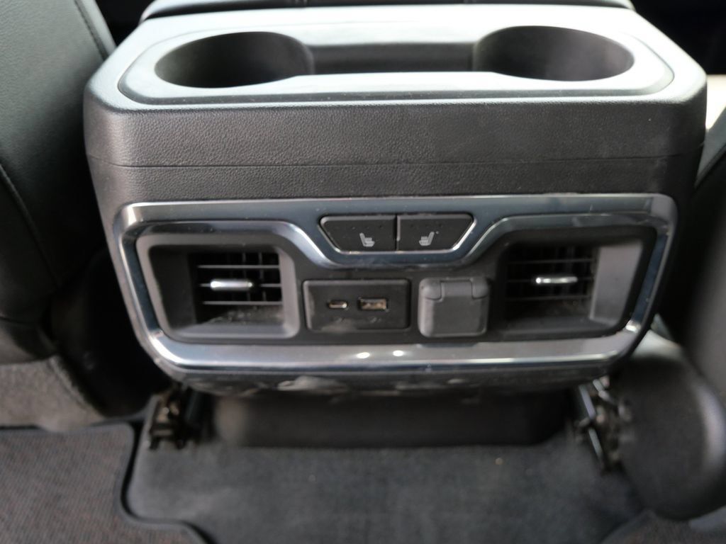 Used 2020 Chevrolet Silverado 1500 LTZ AWD/4WD image 25