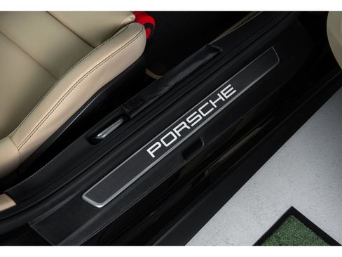 Used 2023 Porsche 911 GT3 image 27