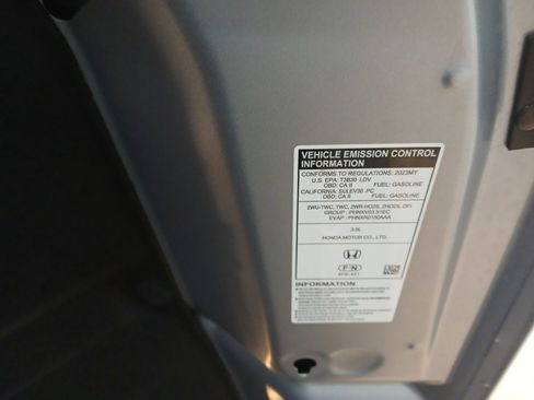 Used 2023 Honda Pilot Touring image 39