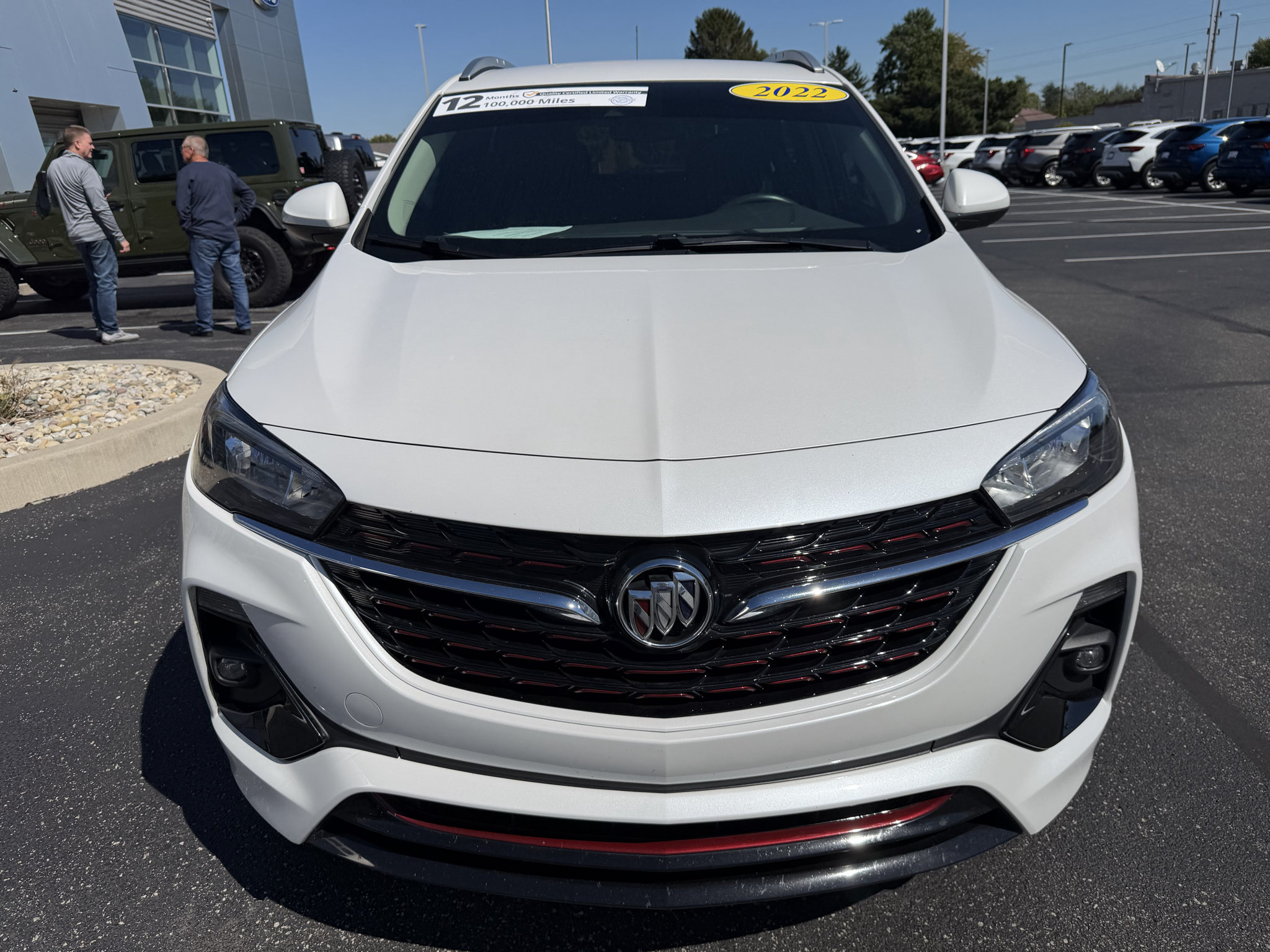Used 2022 Buick Encore GX Preferred w/ Sport Touring Package FWD image 3