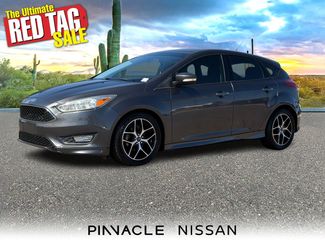 Used 2016 Ford Focus SE w/ SE Sport Package image 1