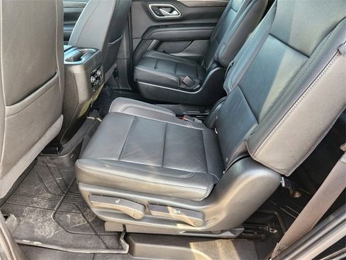 Used 2021 Chevrolet Tahoe Z71 image 30