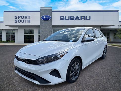 Used 2024 Kia Forte LXS w/ LXS Technology Package image 8