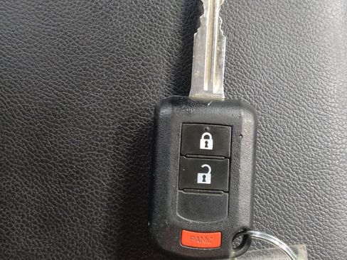 Used 2017 Mitsubishi Outlander Sport LE image 32