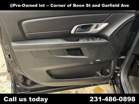 Used 2016 GMC Terrain SLE w/ Convenience Package AWD/4WD image 17