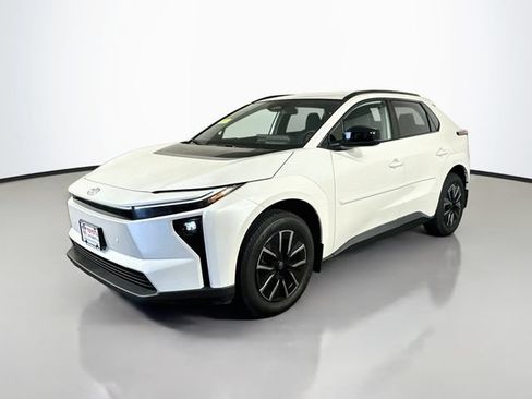 Used 2026 Toyota bZ AWD/4WD image 2
