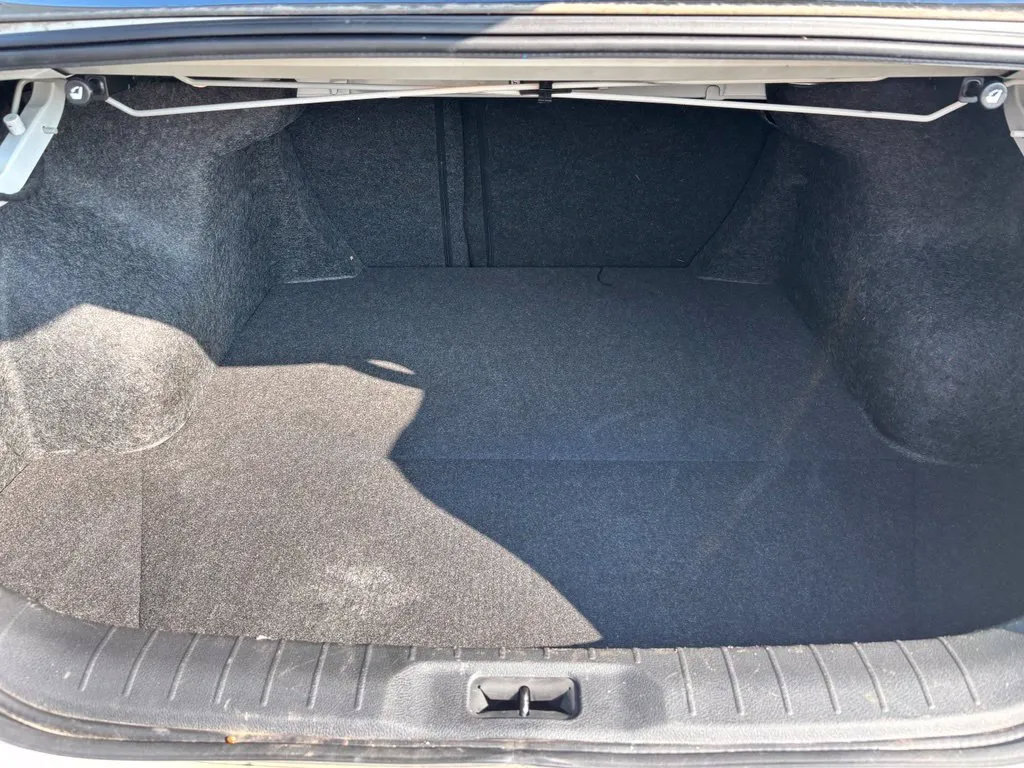 Used 2019 Nissan Altima 2.5 S FWD image 31