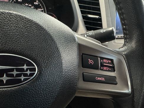 Used 2014 Subaru Legacy 2.5i Premium AWD/4WD image 19