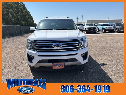 Used 2020 Ford Expedition Max XLT image 9