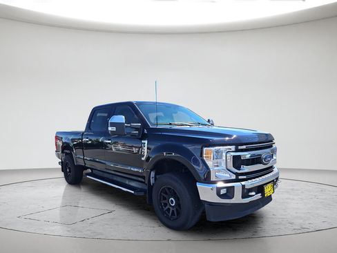 Used 2022 Ford F350 XLT w/ XLT Premium Package AWD/4WD image 1