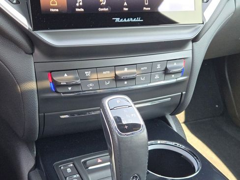 Certified 2022 Maserati Ghibli Modena Q4 image 26