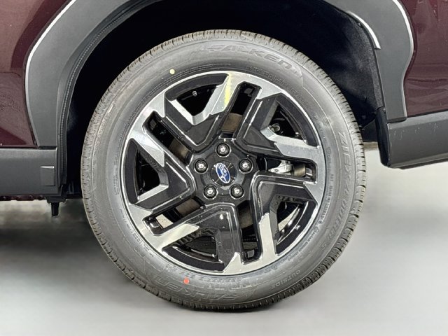 New 2026 Subaru Forester Premium AWD/4WD image 32