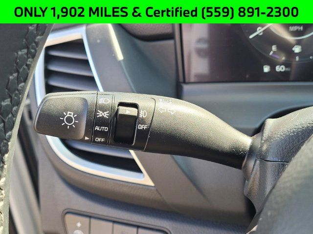 Used 2025 Kia Seltos EX FWD image 16