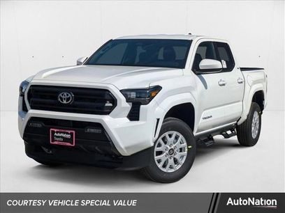 New 2025 Toyota Tacoma SR5