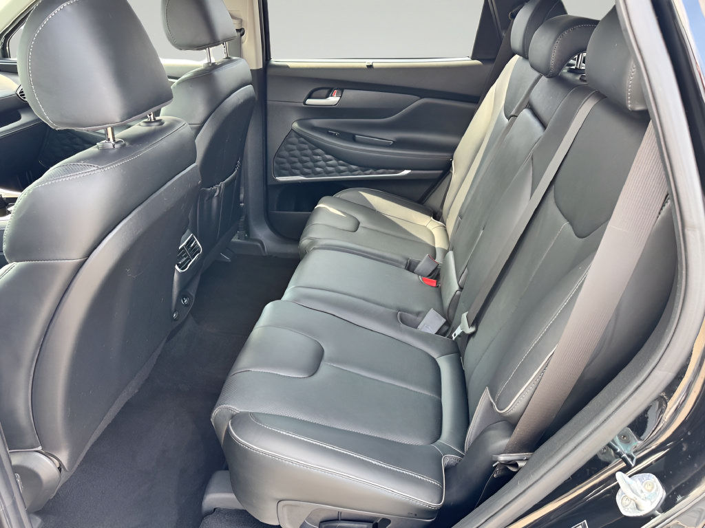 Used 2022 Hyundai Santa Fe SEL w/ Convenience + Premium Package AWD/4WD image 29