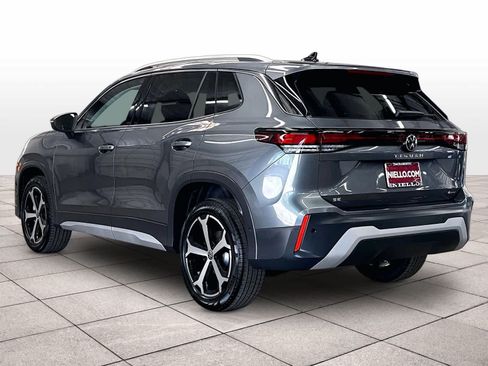 New 2026 Volkswagen Tiguan SE AWD/4WD image 3
