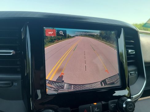 New 2026 RAM 1500 Express AWD/4WD image 25