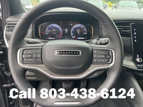 Used 2024 Jeep Wagoneer Series II w/ Convenience Group I AWD/4WD image 18