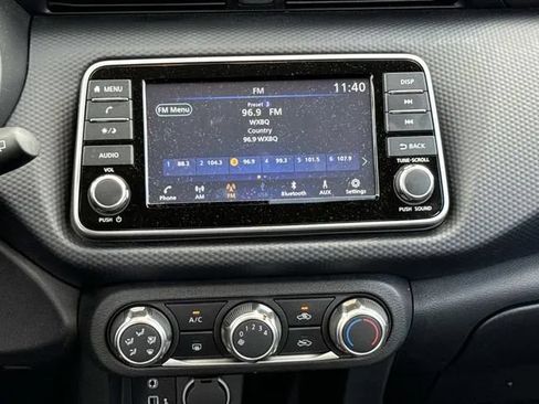 Used 2025 Nissan Kicks Play S FWD image 17