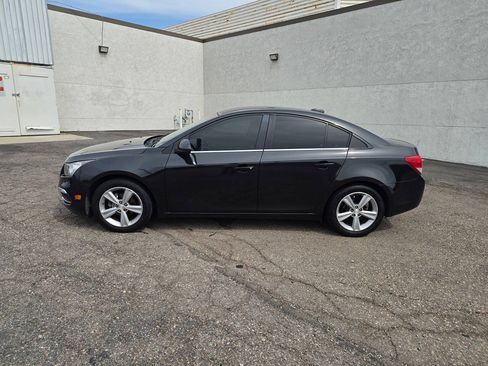 Used 2015 Chevrolet Cruze LT FWD image 9