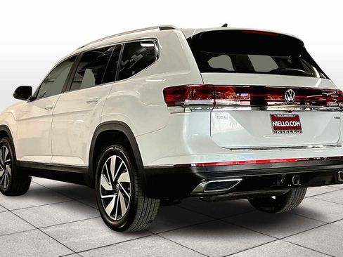 New 2026 Volkswagen Atlas SEL image 3