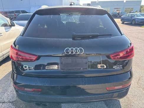 Used 2017 Audi Q3 2.0T Prestige w/ Prestige Package AWD/4WD image 4