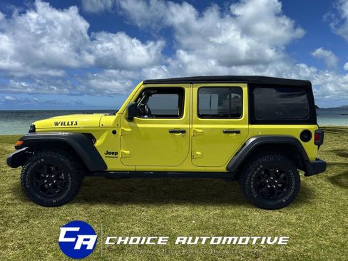 Used 2022 Jeep Wrangler Unlimited Sport image 3